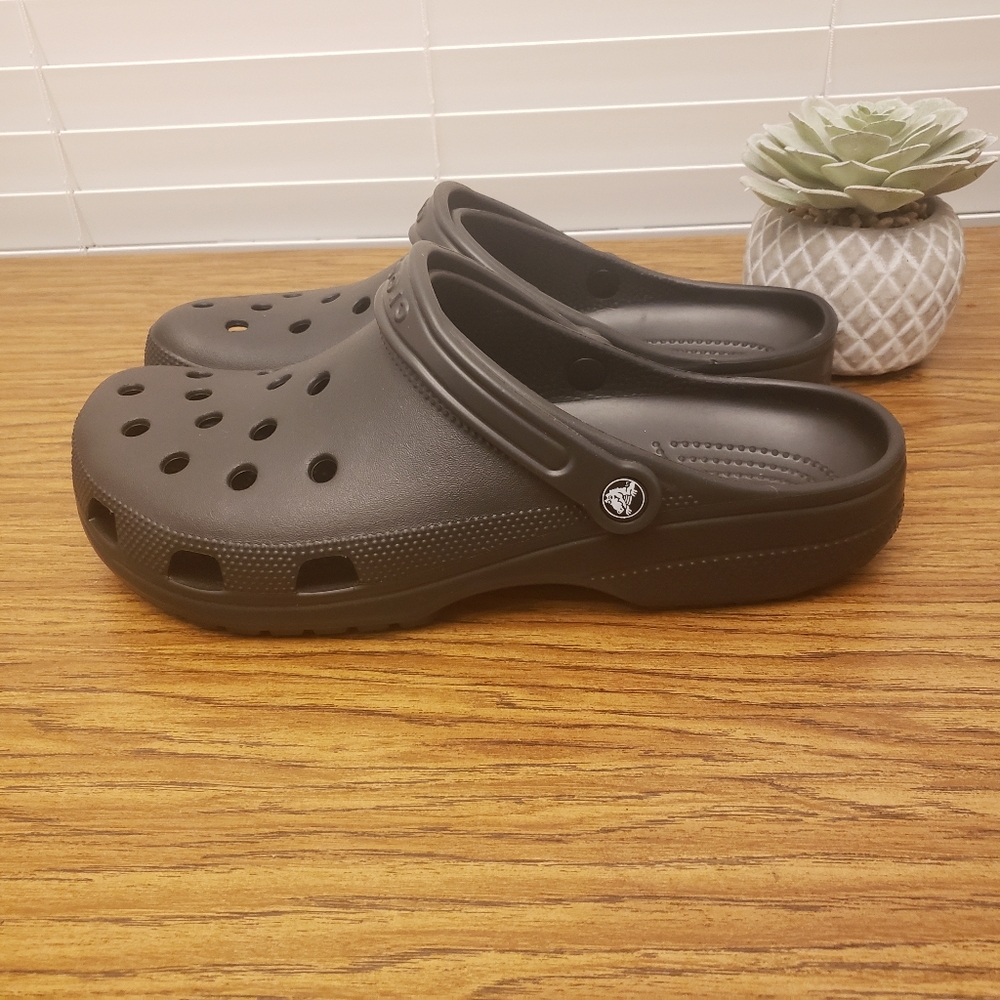 NEW Crocs Classic Clogs Black Men's Shoes Size 13 - Picture 3 of 10